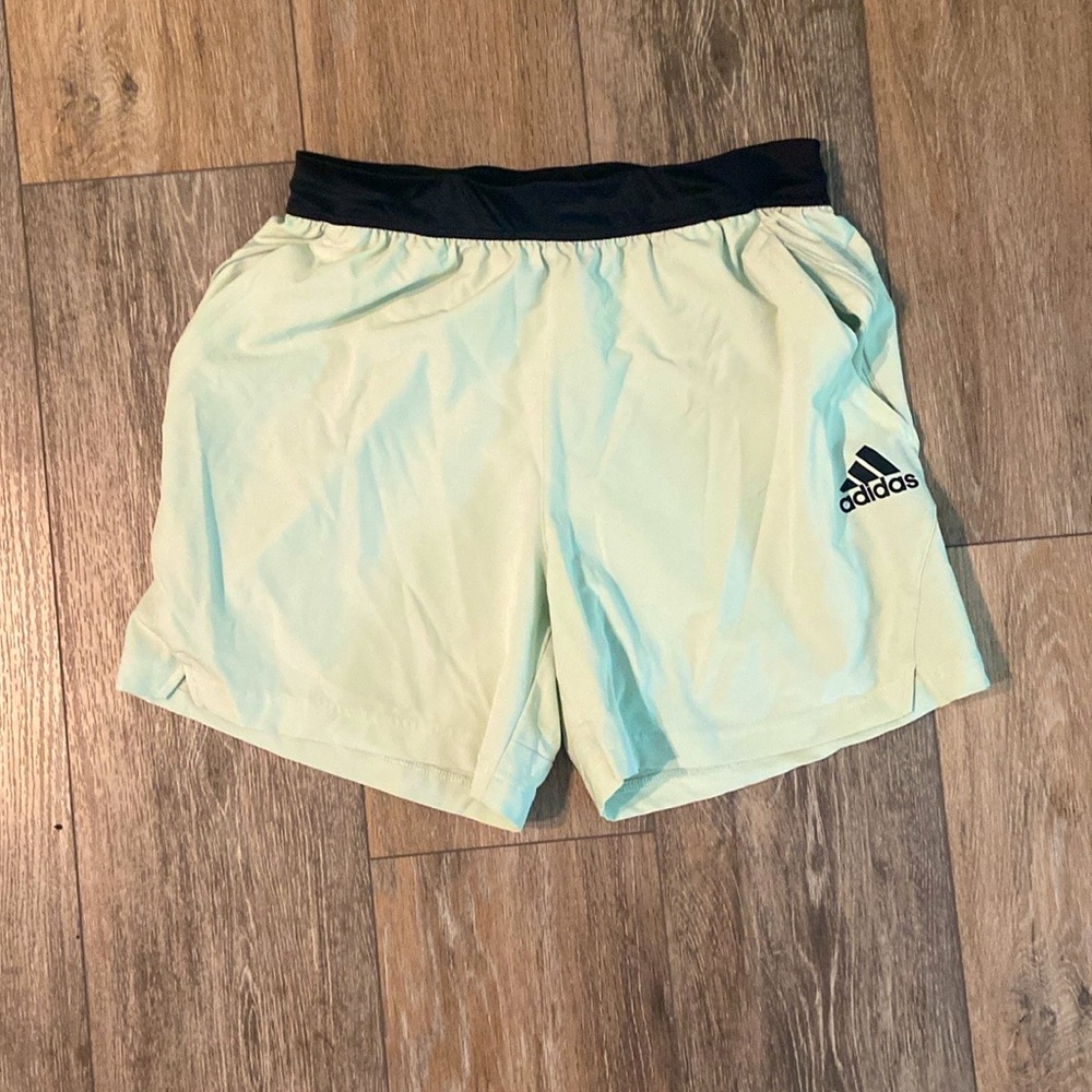 Like New Mens Adidas shorts